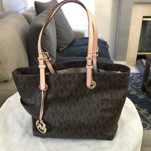 Michael Kors Signature large purse/bag LN